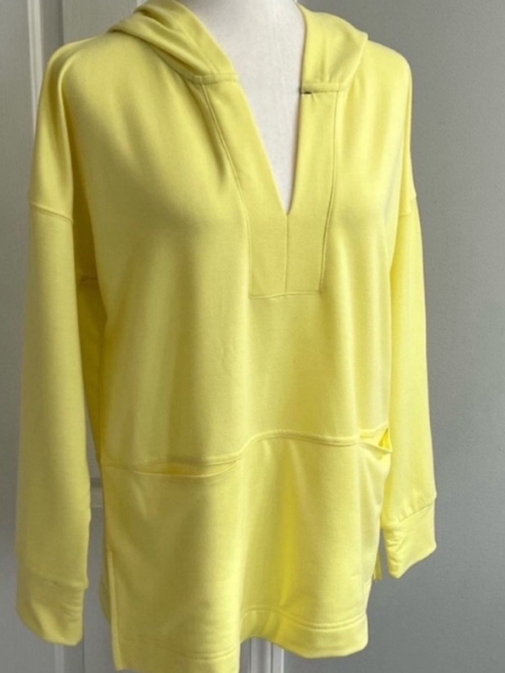 MELLODAY Yellow Hoodie Size S
$35